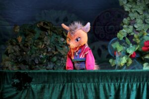the-little-fox-rogue-img02